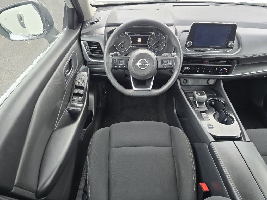 Used 2024 Nissan Rogue S image 19