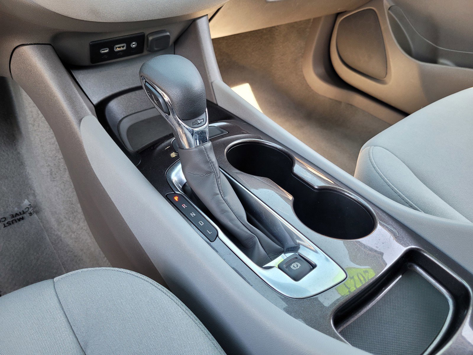 Used 2023 Chevrolet Malibu LS FWD image 20