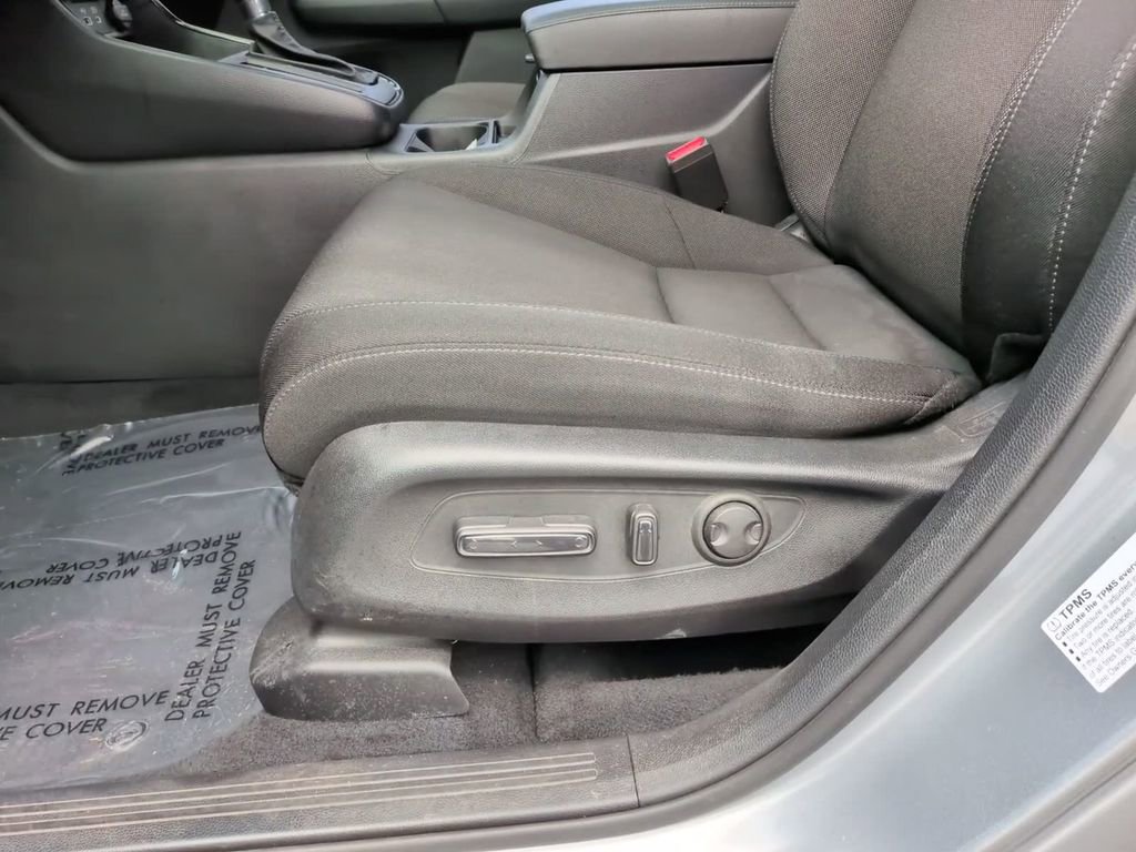 Used 2023 Honda CR-V EX image 20