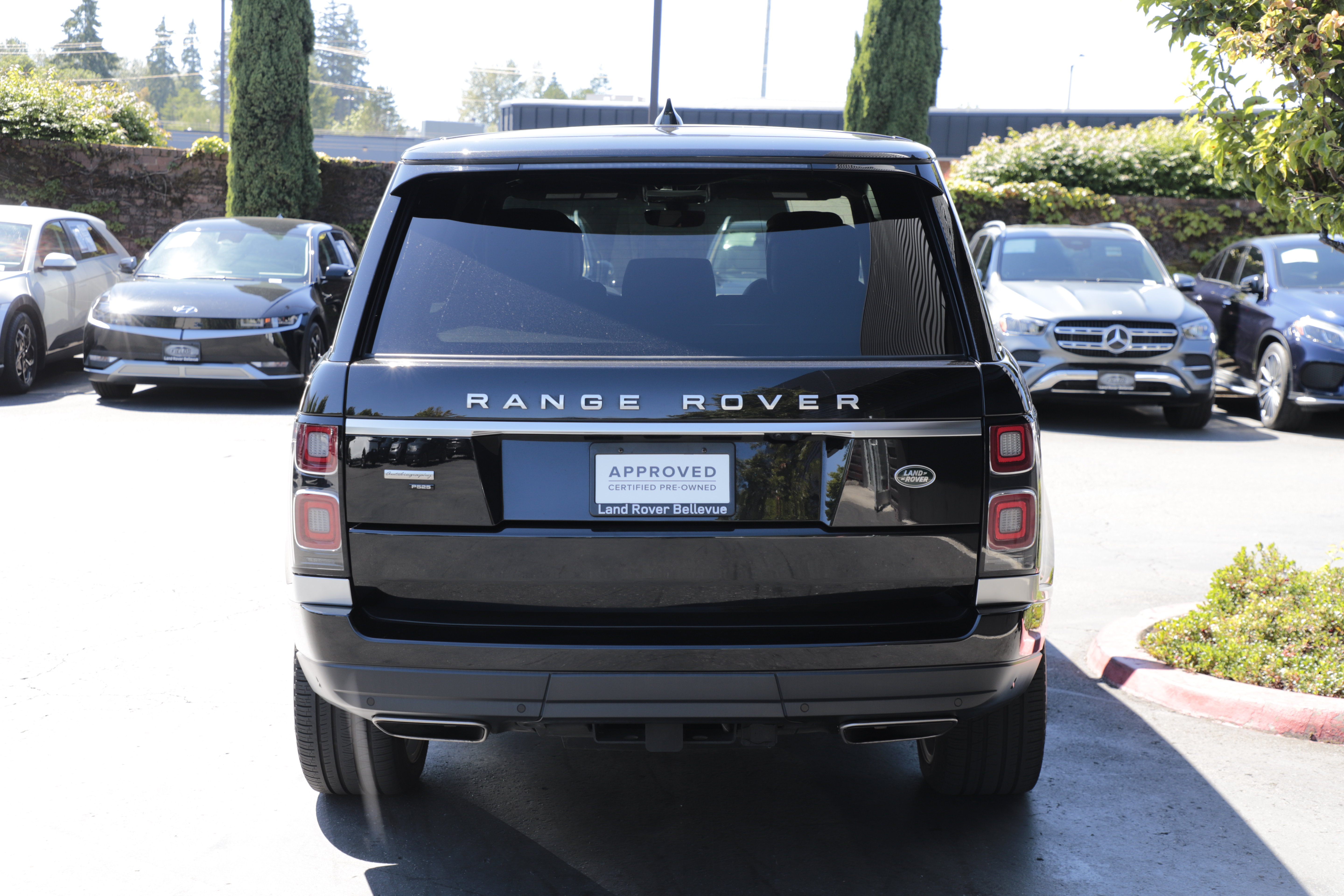 Used 2022 Land Rover Range Rover Autobiography AWD/4WD image 5