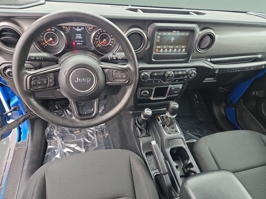 Certified 2022 Jeep Wrangler Willys image 18
