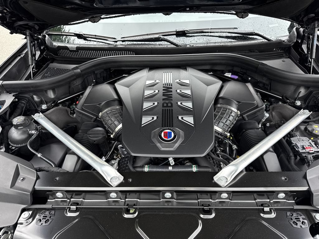 New 2026 BMW ALPINA XB7 AWD/4WD image 30