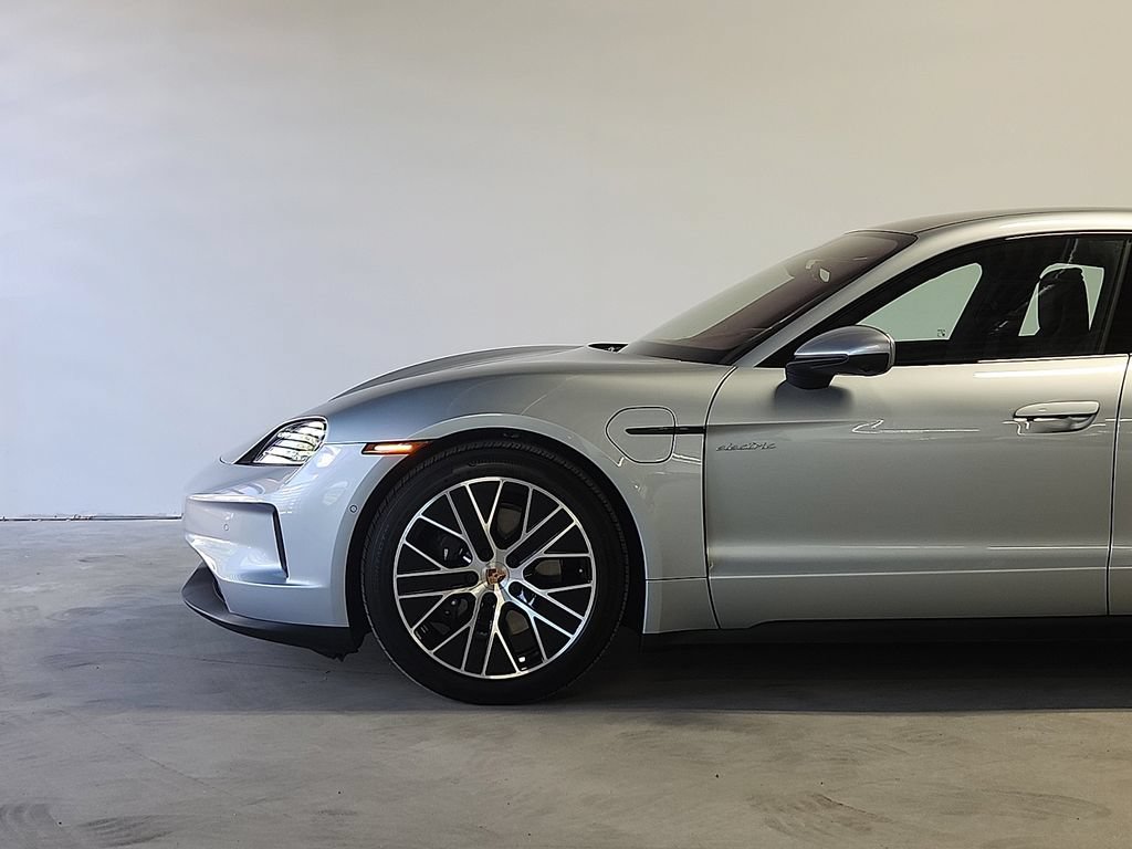 New 2026 Porsche Taycan AWD/4WD image 6