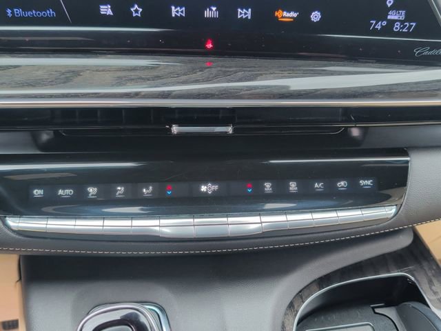 Used 2024 Cadillac Escalade Premium Luxury image 4