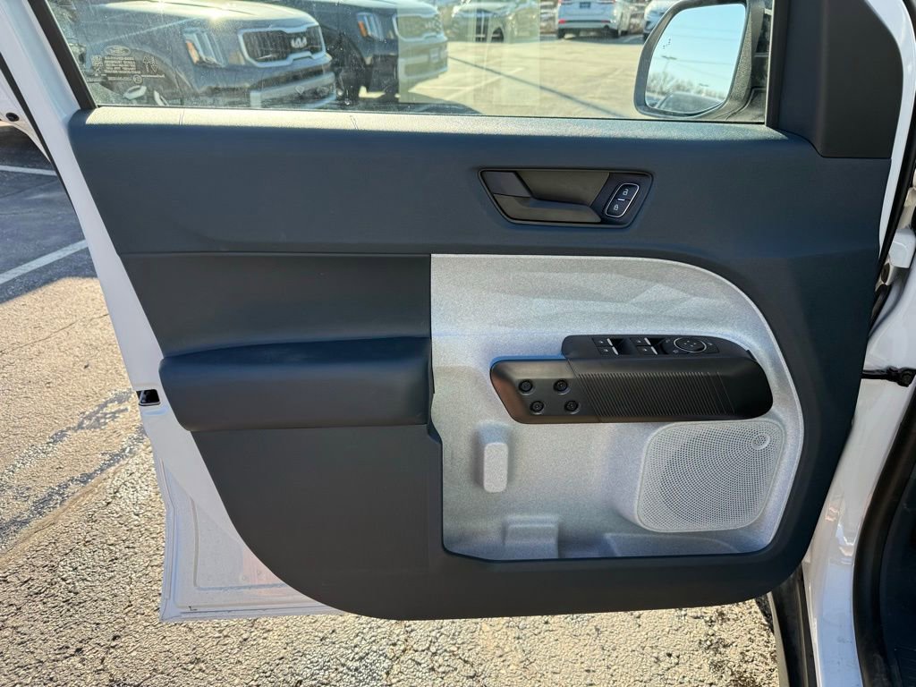 Used 2025 Ford Maverick XLT w/ XLT Luxury Package image 7