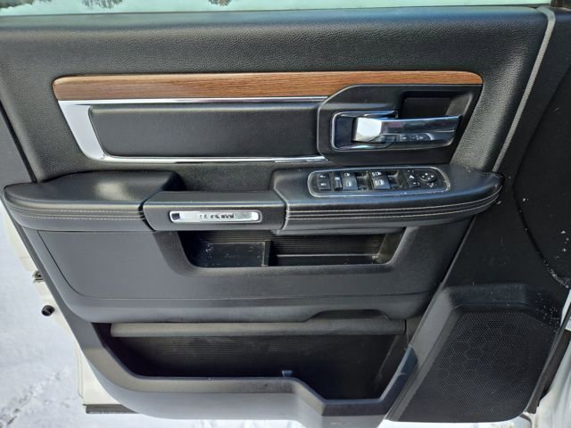 Used 2014 RAM 1500 Laramie w/ Convenience Group image 14