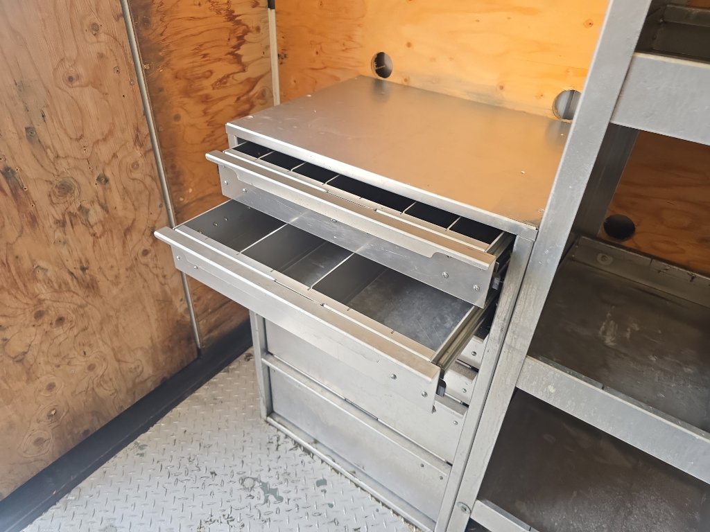 Used 2012 Chevrolet Express 3500 image 31