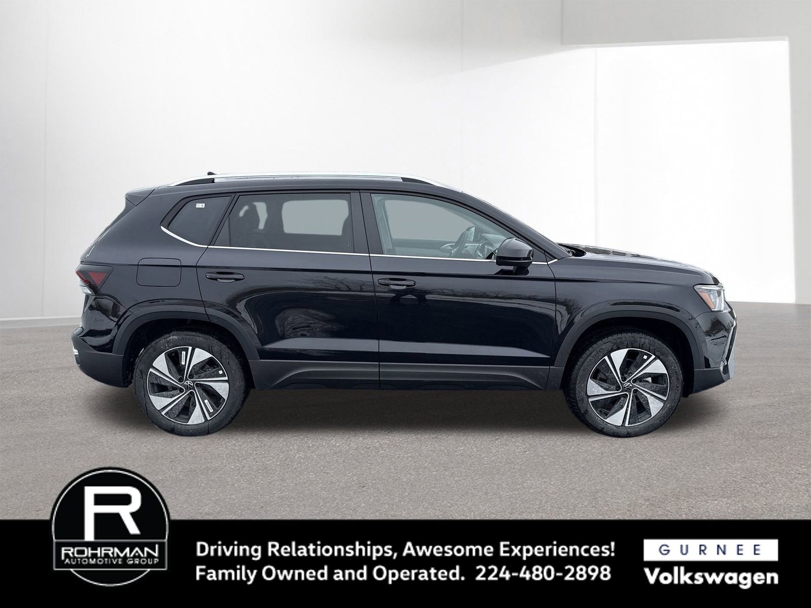 New 2026 Volkswagen Taos SE AWD/4WD image 10