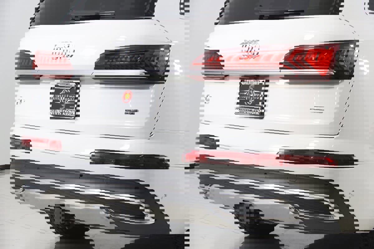 Used 2021 Audi Q7 3.0T Prestige w/ Prestige Package image 53