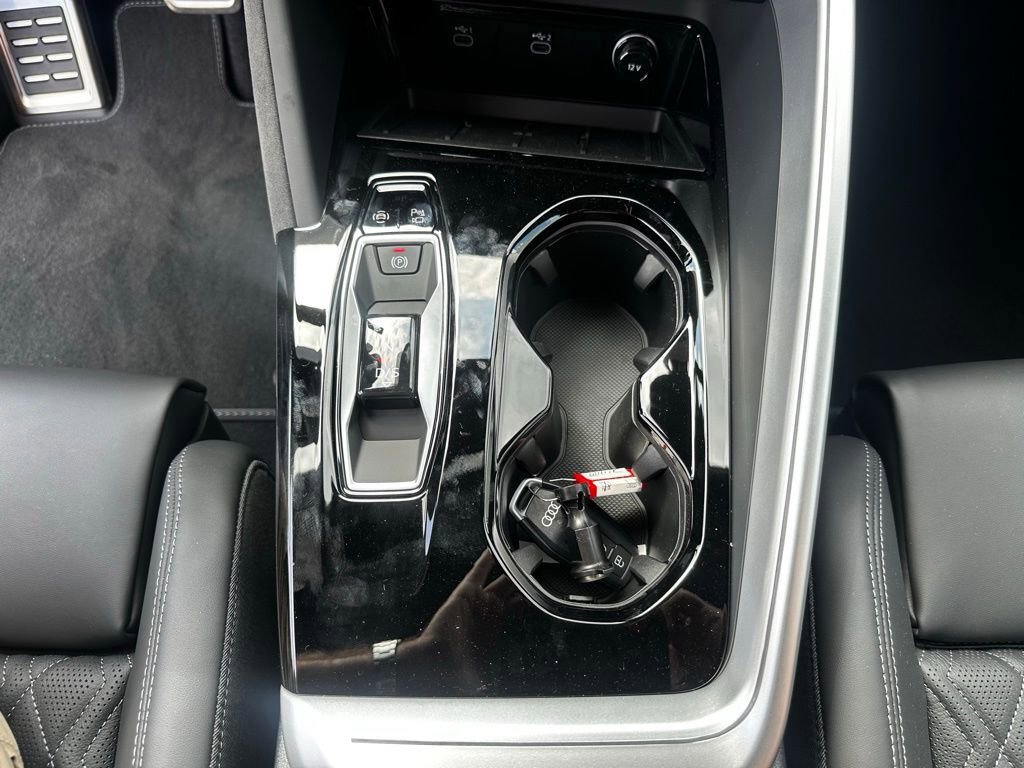 New 2026 Audi SQ5 Premium Plus image 22