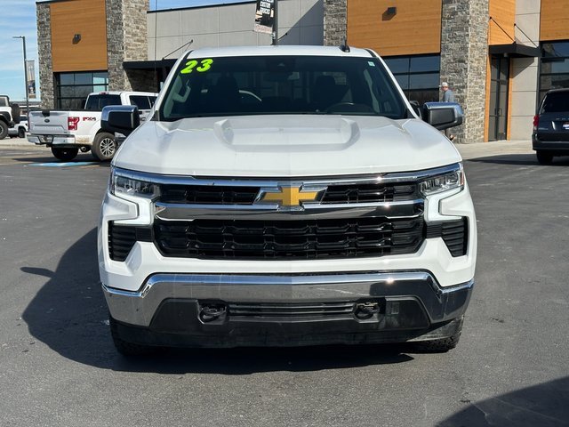 Used 2023 Chevrolet Silverado 1500 LT image 2