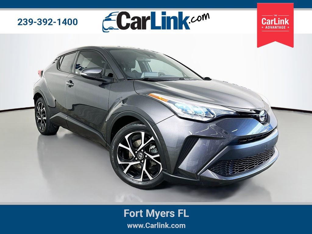 Used 2021 Toyota C-HR XLE FWD image 1