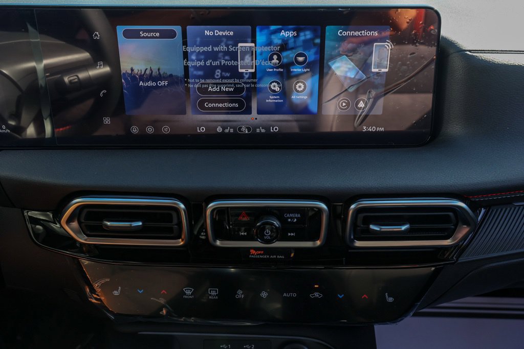 New 2027 Nissan Sentra SR FWD image 27