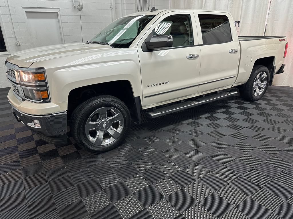 Used 2014 Chevrolet Silverado 1500 LTZ w/ LTZ Plus Package AWD/4WD image 5