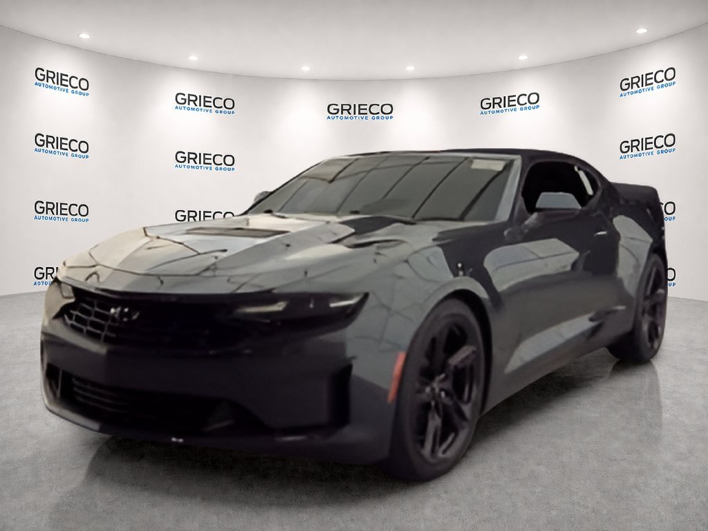 Used 2023 Chevrolet Camaro LT RWD image 2