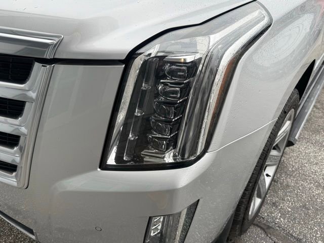 Used 2015 Cadillac Escalade ESV Premium image 8