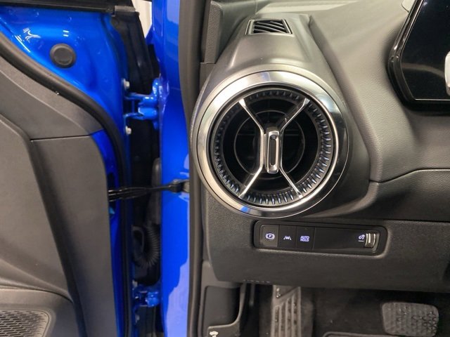 Used 2026 Chevrolet Equinox EV LT image 11