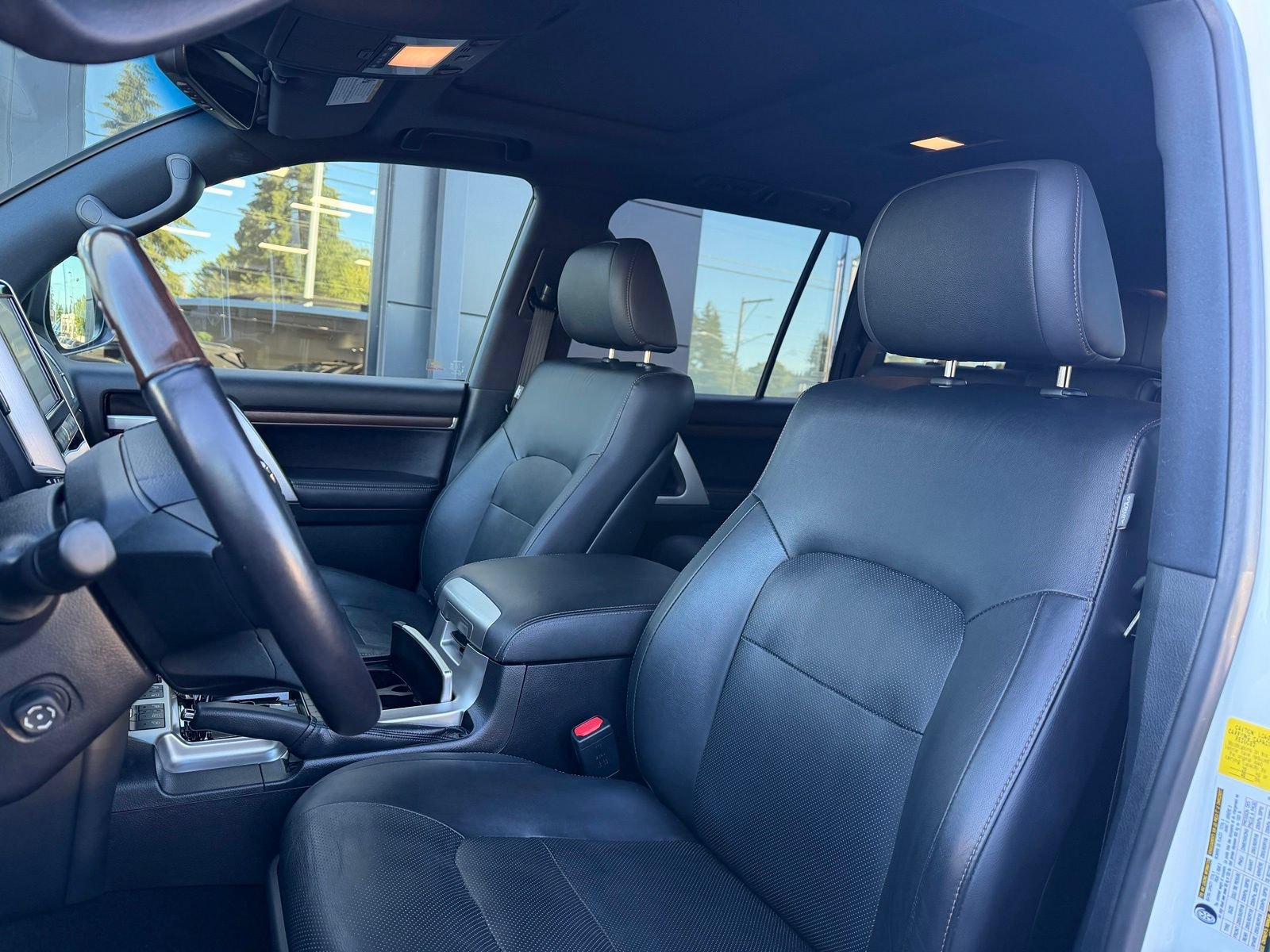 Used 2021 Toyota Land Cruiser Heritage Edition AWD/4WD image 4
