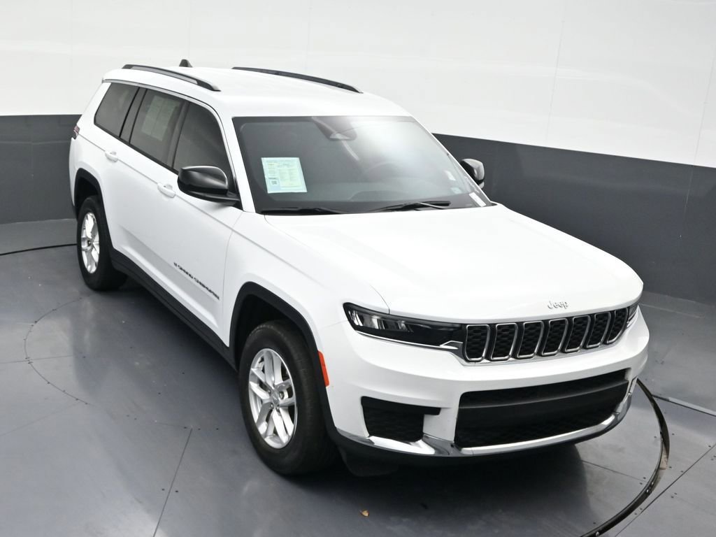 Used 2023 Jeep Grand Cherokee L Laredo image 23