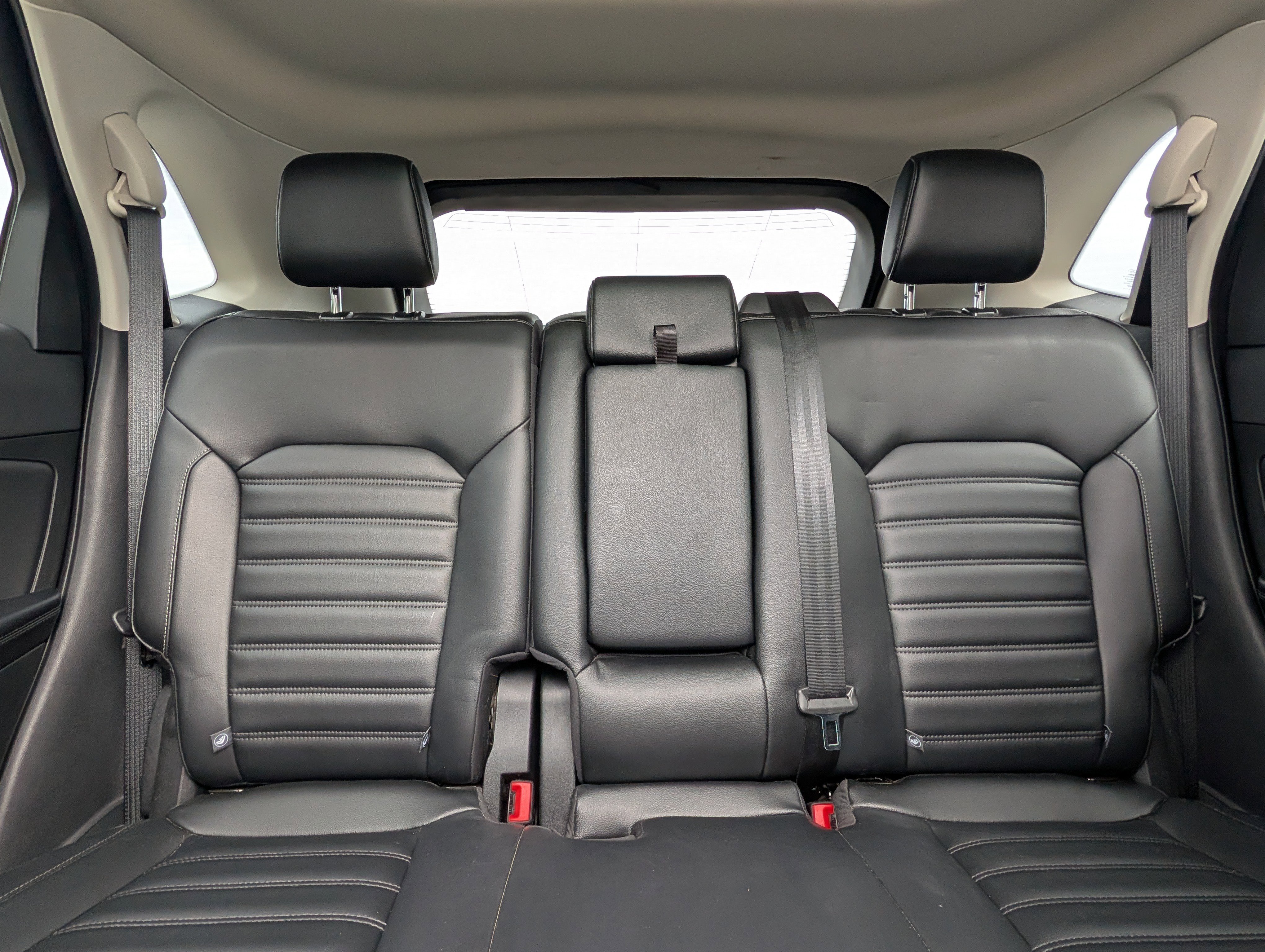 Used 2024 Ford Edge SEL w/ Convenience Package image 29