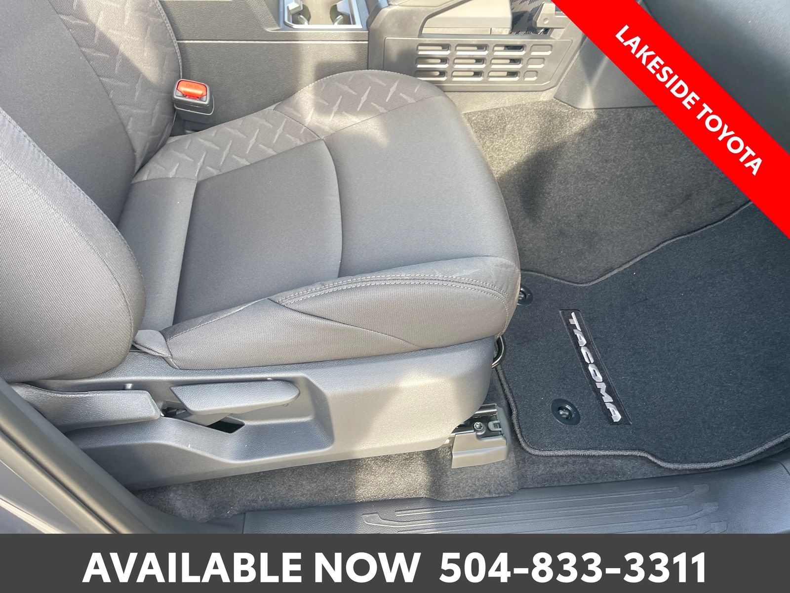 Certified 2026 Toyota Tacoma SR5 AWD/4WD image 18