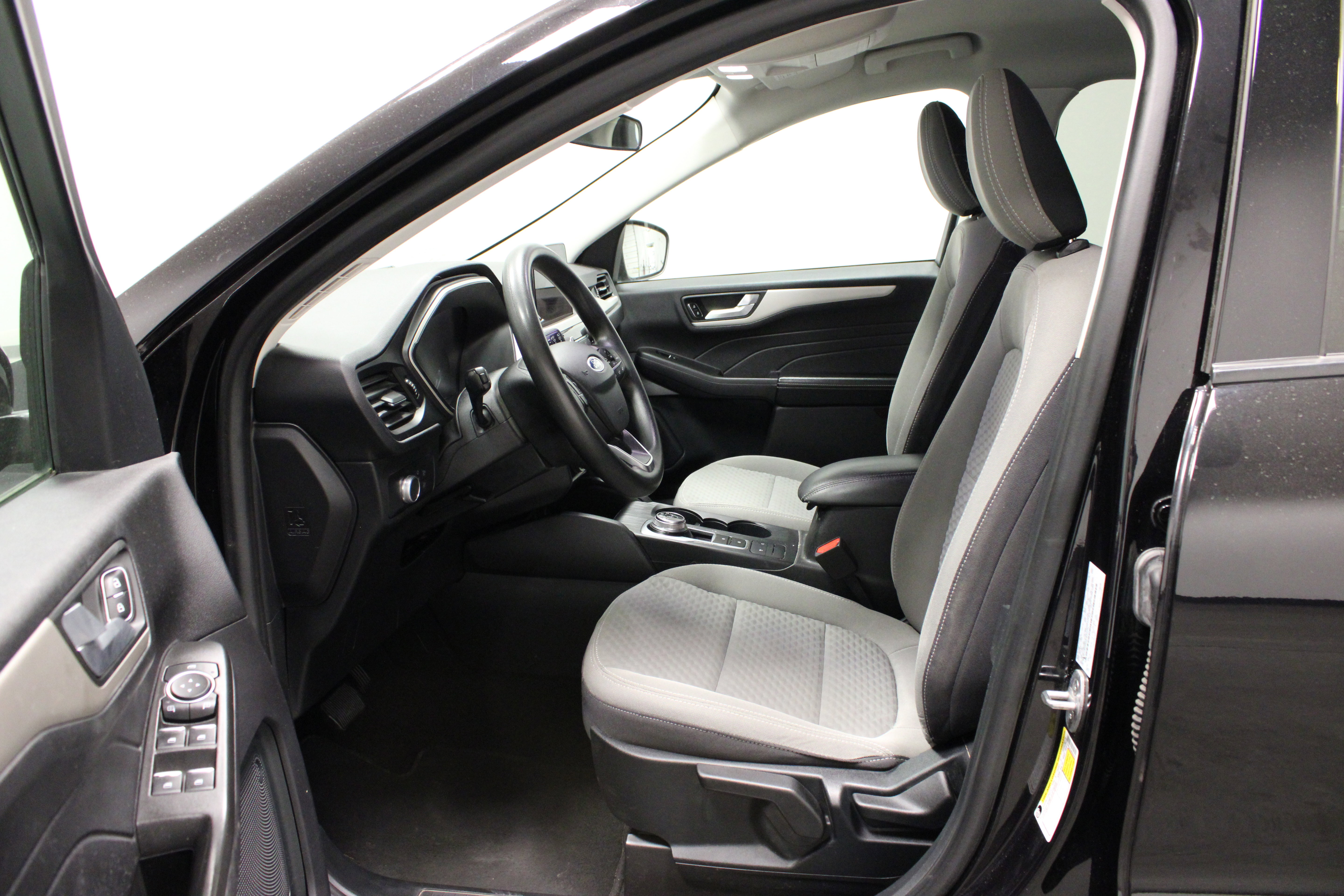 Used 2021 Ford Escape SE AWD/4WD image 16
