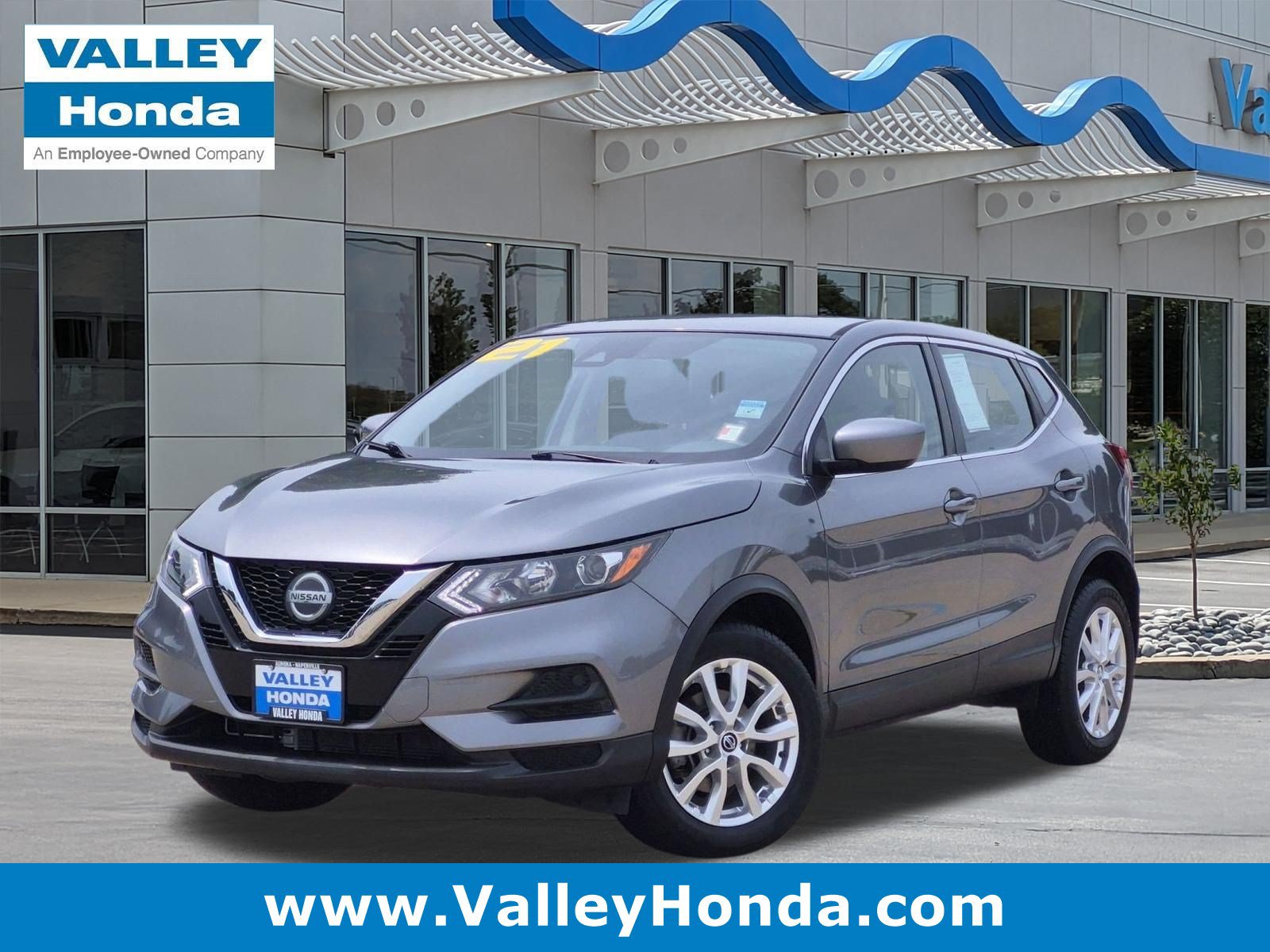 Used 2021 Nissan Rogue Sport S AWD/4WD image 1