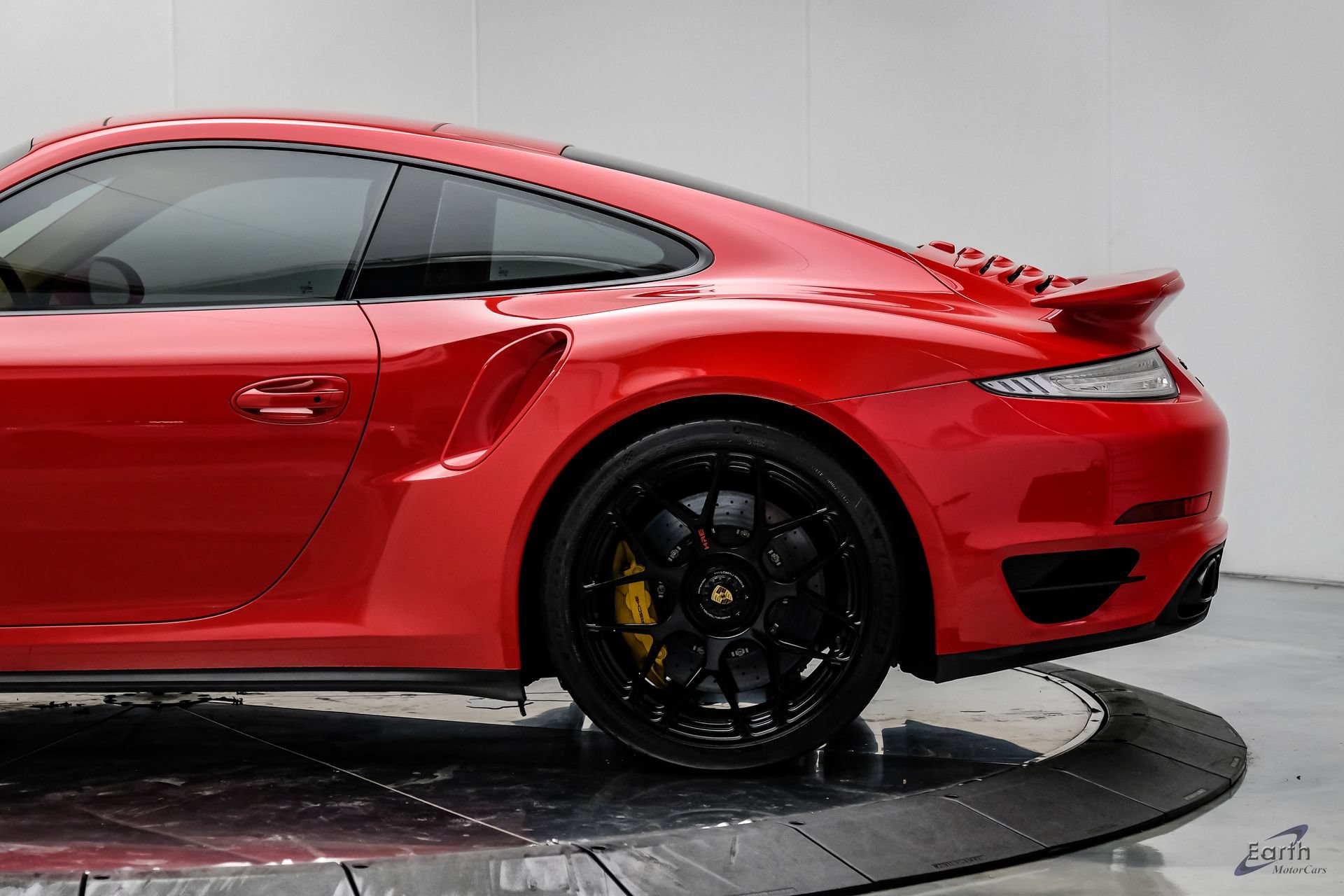 Used 2014 Porsche 911 Turbo S AWD/4WD image 10