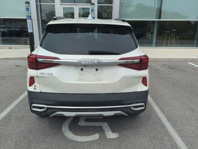 Certified 2023 Kia Seltos EX AWD/4WD image 4