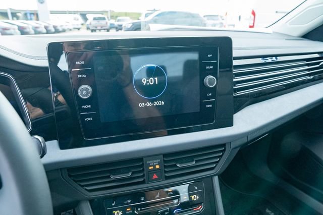 New 2026 Volkswagen Jetta SE image 19