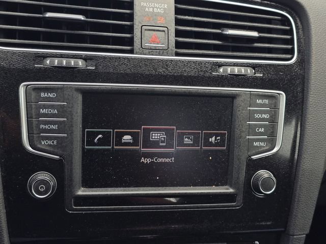 Used 2016 Volkswagen GTI SE w/ Lighting Package (SEL) FWD image 21
