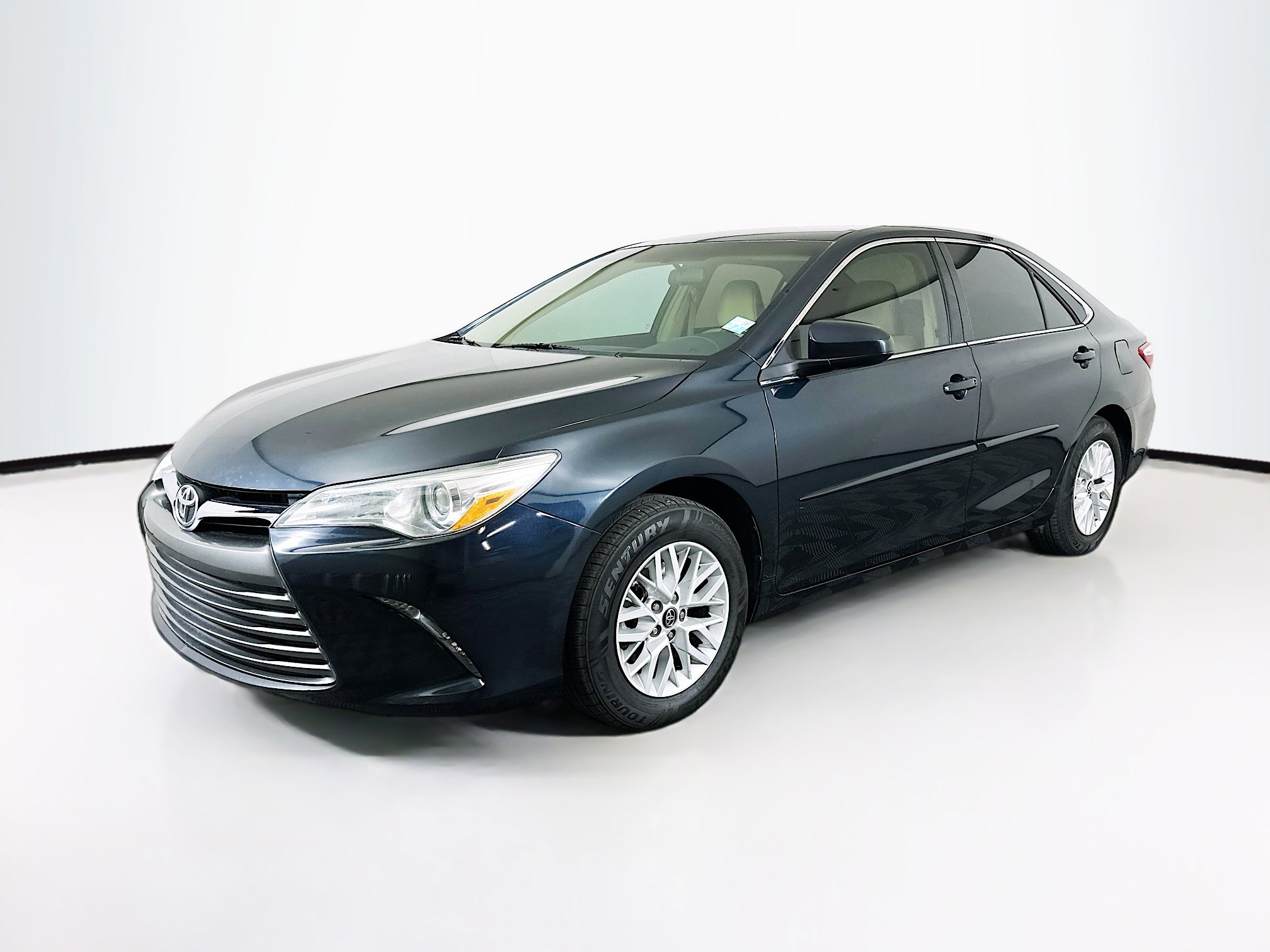 Used 2017 Toyota Camry LE w/ Protection Package (Q2) FWD image 3