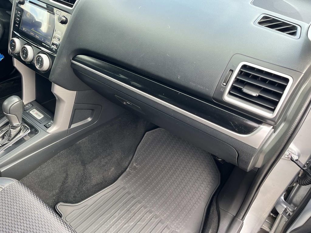 Used 2018 Subaru Forester 2.5i Premium image 26