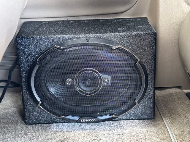Used 2014 Ford E-350 and Econoline 350 XLT RWD image 29