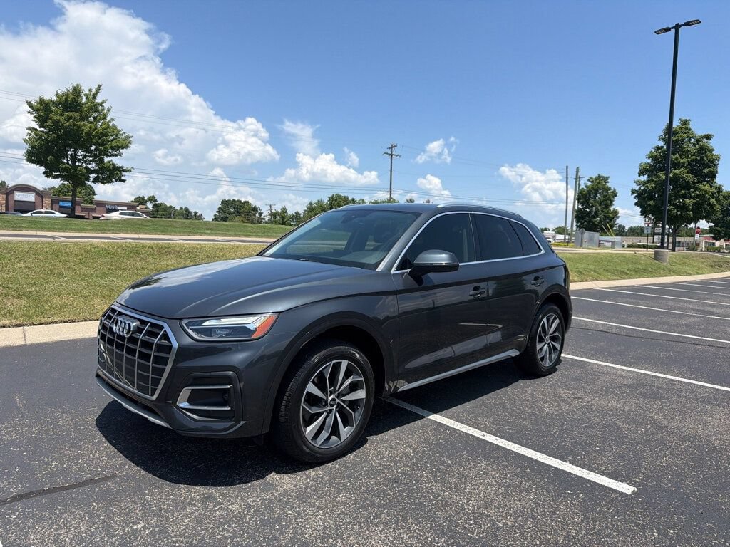 Used 2021 Audi Q5 2.0T Premium w/ Convenience Package AWD/4WD image 1