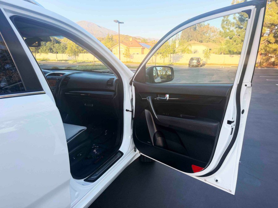 Used 2012 Kia Sorento SX w/ SX Premium Pkg image 30