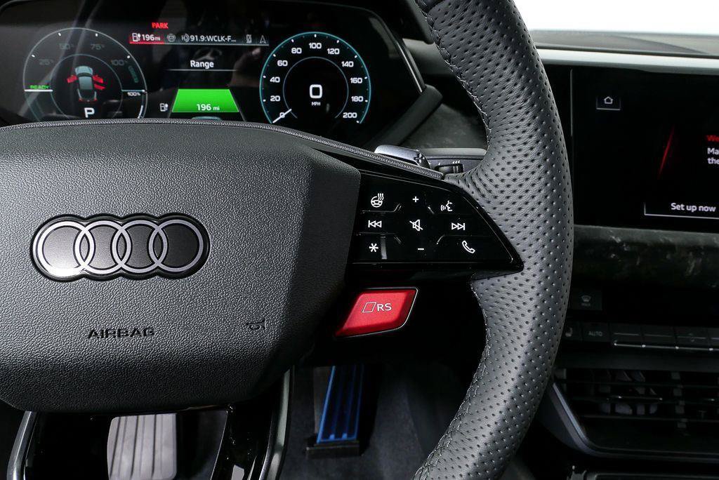 New 2026 Audi RS e-tron GT performance AWD/4WD image 12