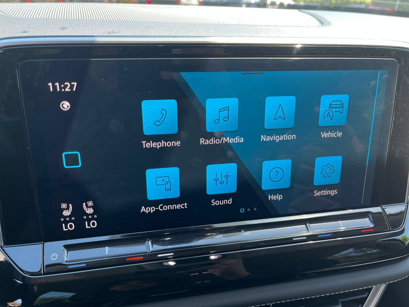 Used 2026 Volkswagen Atlas SE FWD image 20