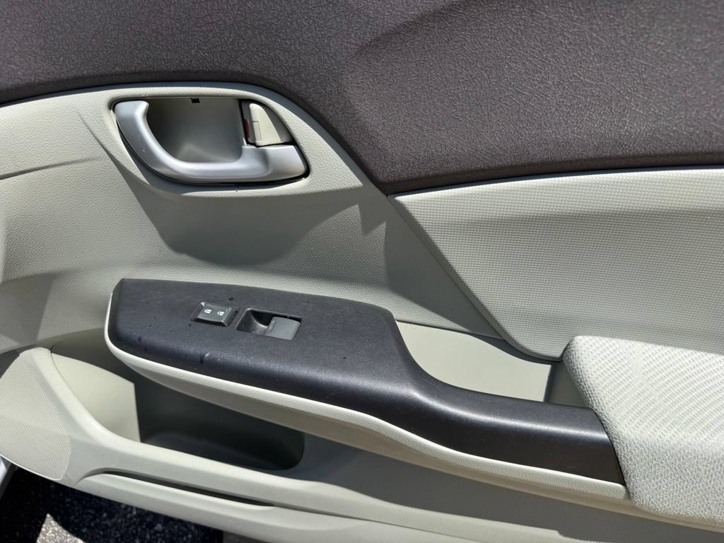 Used 2012 Honda Civic LX image 42