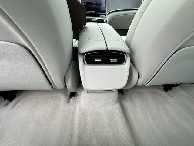 Used 2023 Mercedes-Benz EQE 350+ 4MATIC Sedan image 16