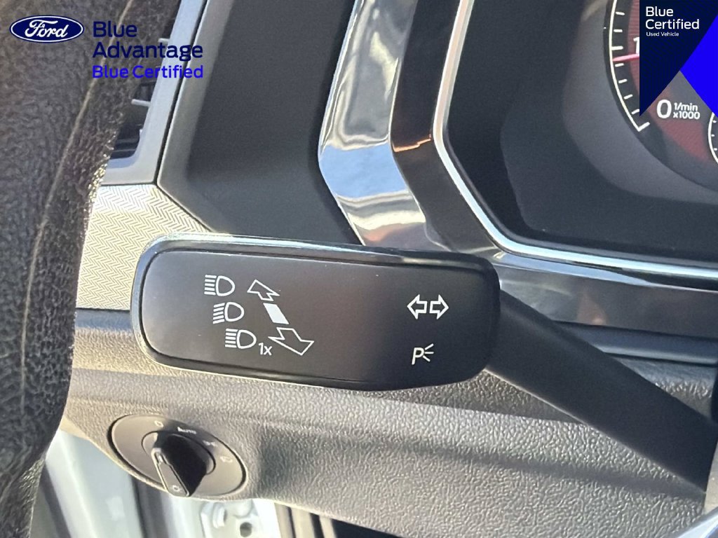 Used 2019 Volkswagen Jetta R-Line FWD image 28