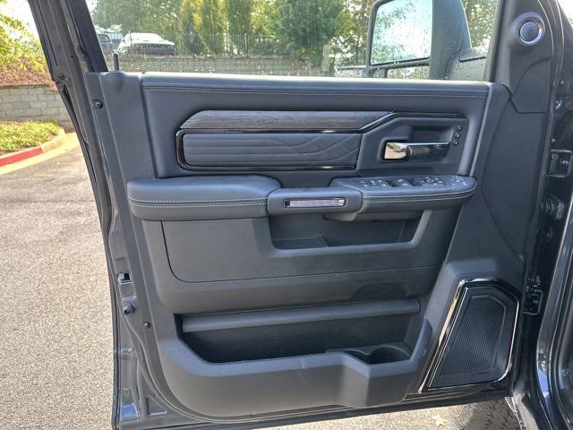 New 2026 RAM 2500 Limited image 10