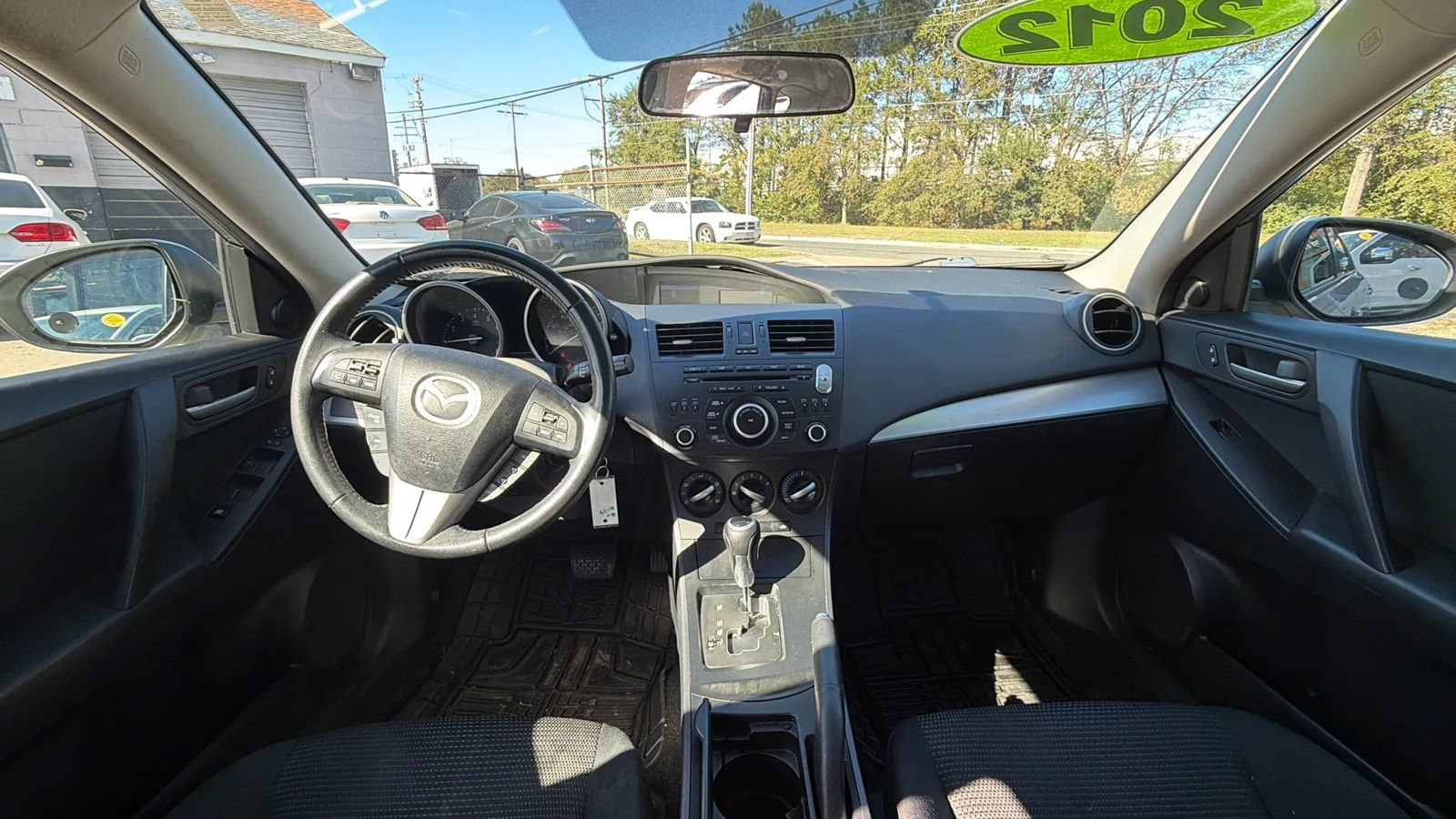 Used 2012 MAZDA MAZDA3 i Touring FWD image 11
