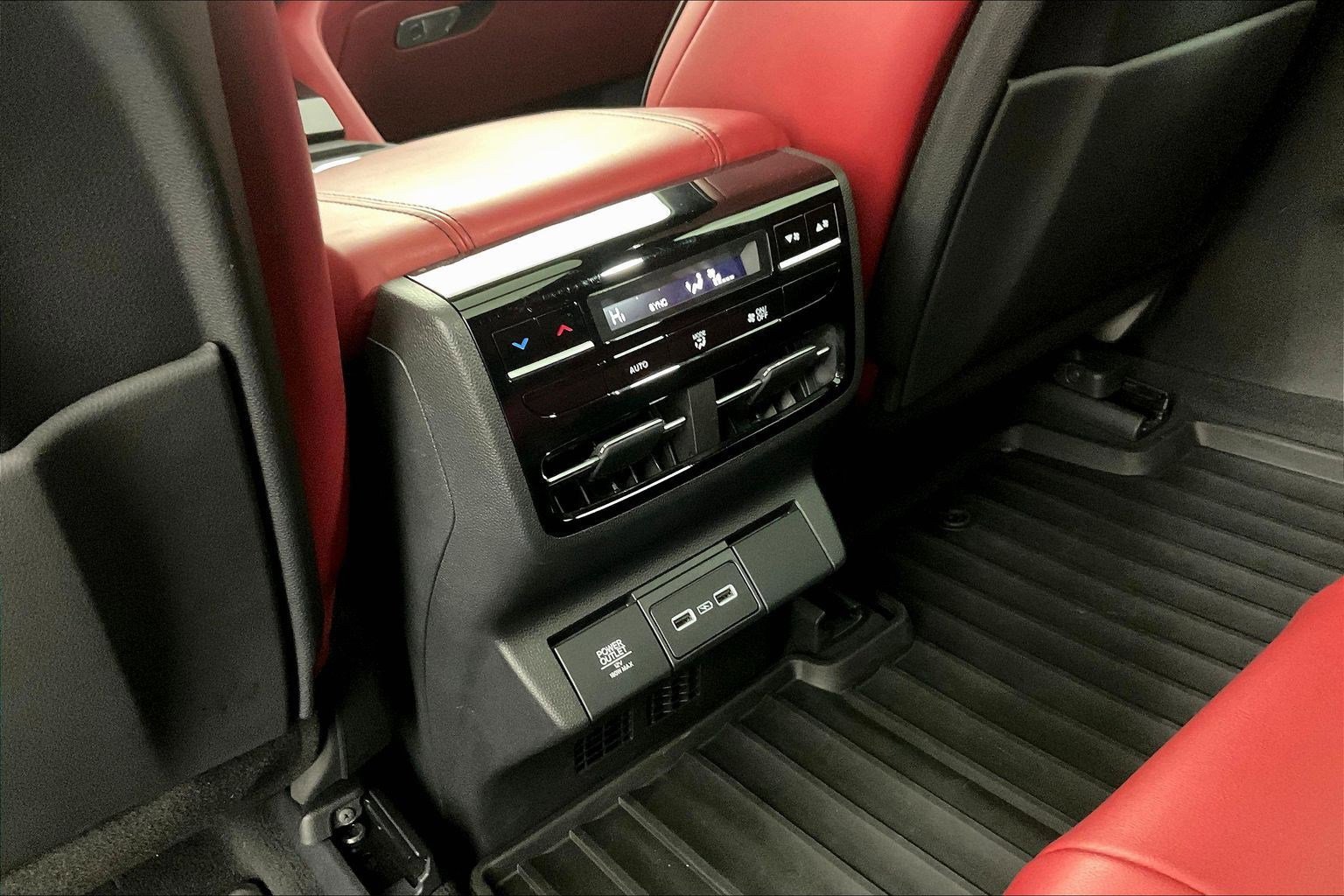 Used 2023 Acura MDX A-Spec image 10