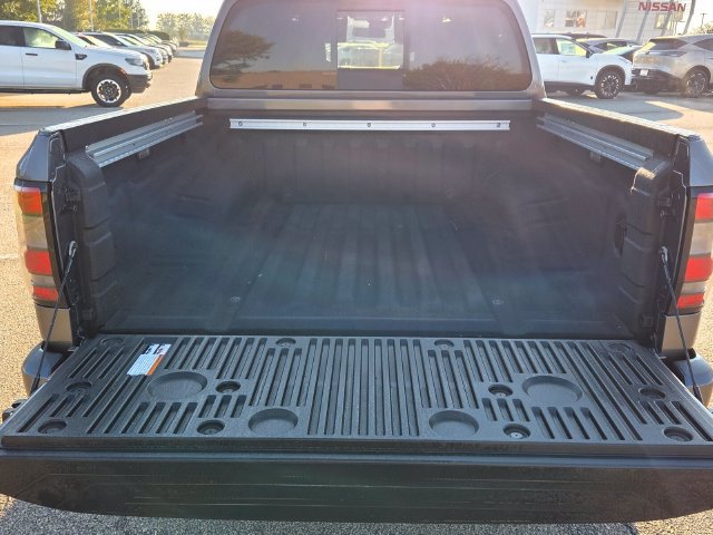 New 2027 Nissan Frontier Pro-X w/ Pro Convenience Package RWD image 12