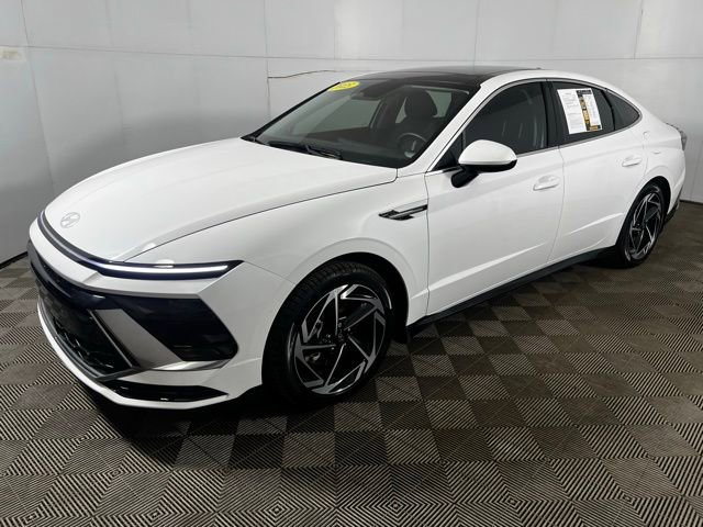 Used 2025 Hyundai Sonata SEL image 1