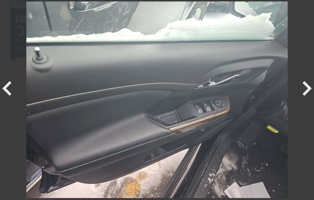 Used 2023 GMC Acadia SLE w/ Driver Convenience Package image 10