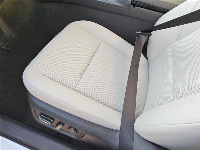 New 2026 Toyota RAV4 XLE Premium w/ Panoramic Sun Roof Package FWD image 4