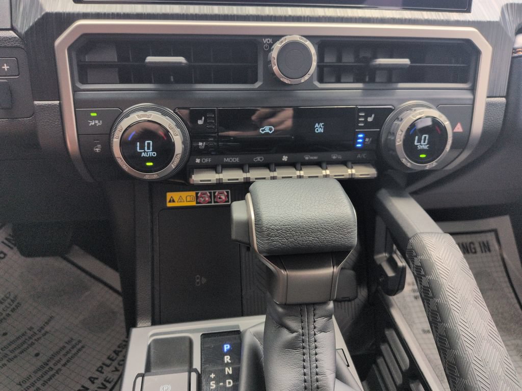 Certified 2026 Toyota 4Runner Platinum AWD/4WD image 18