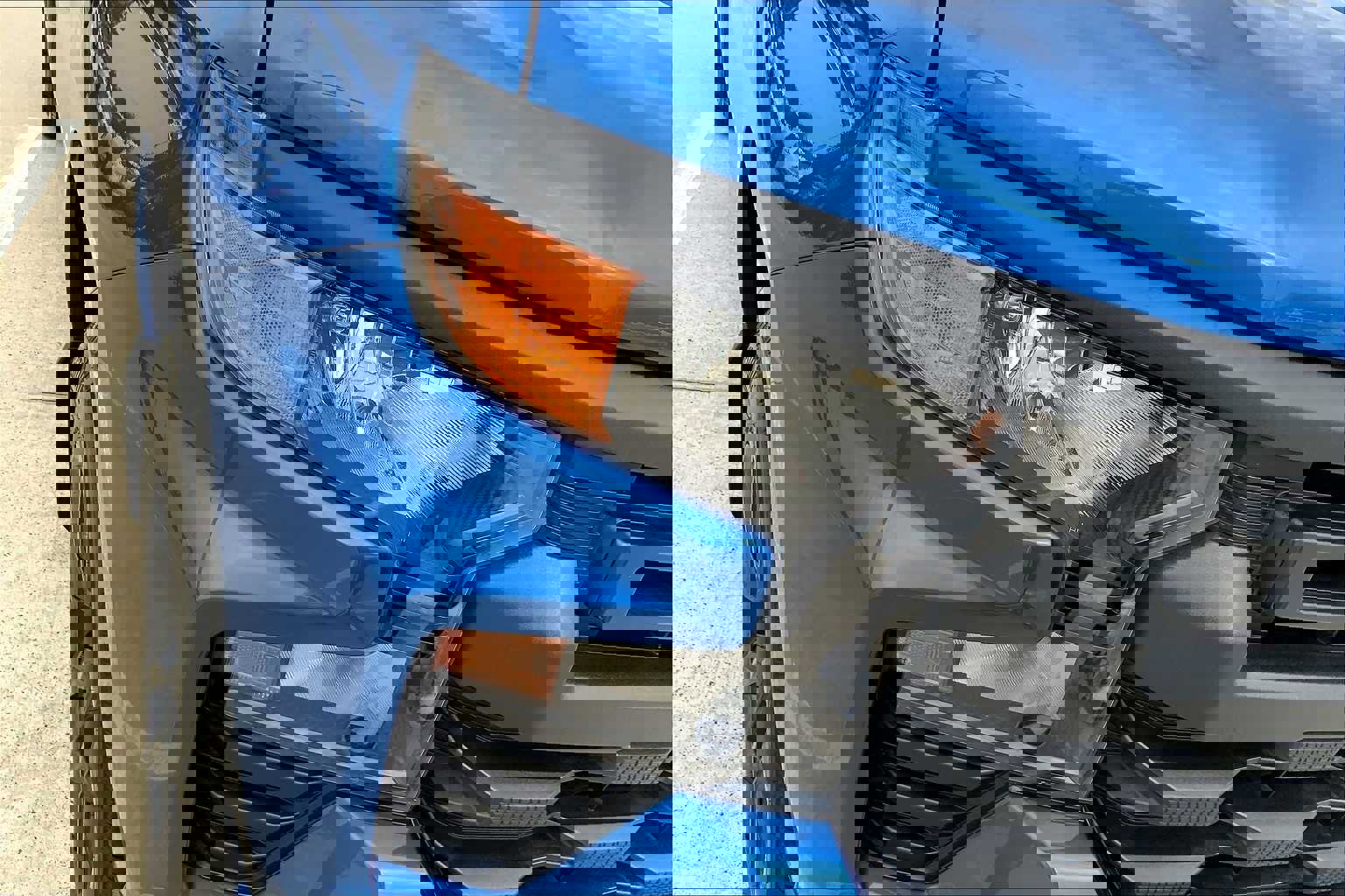 Used 2023 Chevrolet Silverado 1500 Custom image 59